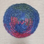 ברט סרוג-אדום כחול ירוק