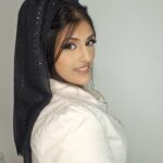 מטפחת שחורה קלאסית