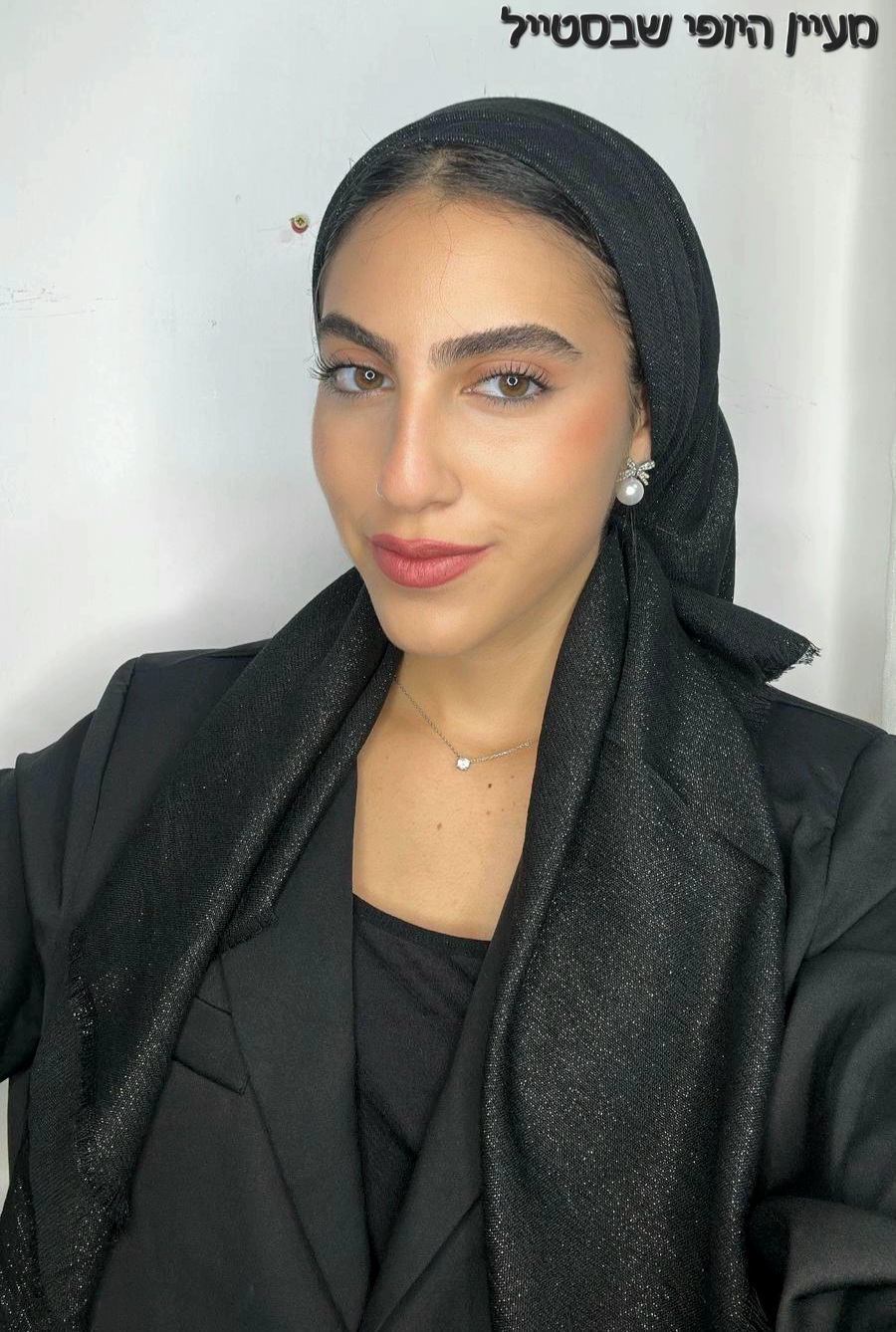 IMG-20251030-WA0380 מרובע דגם נצנץ - שחור – תמונה 1