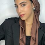 מרובע משי חלק - חום כהה