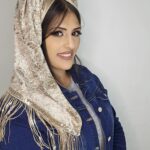 דגם קטיפה חגיגי - בז'