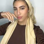 מרובע משי - זהב בהיר