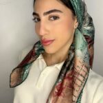 מרובע משי לין - פס ירוק